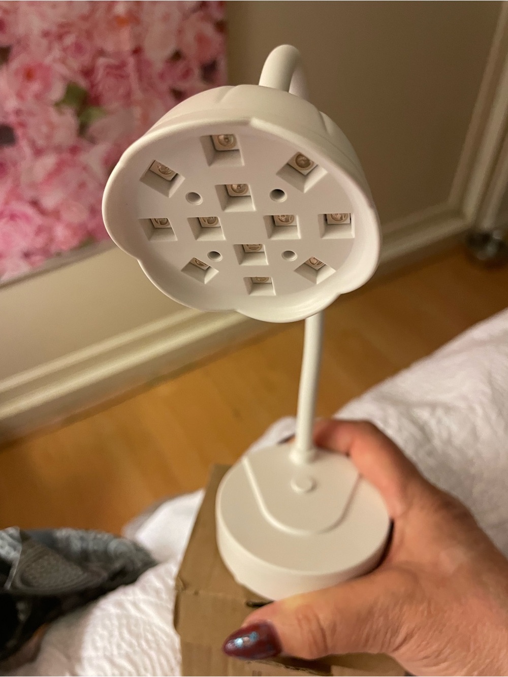 White LED Desk Lamp with Multi-LED Head